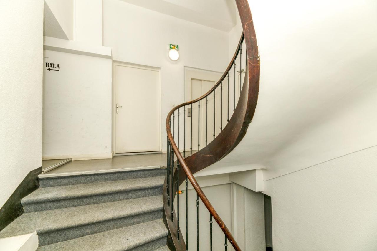 L'Elegance- Centre Historique- Confort- Netflix- Marche Frais Et Local Grenoble Esterno foto